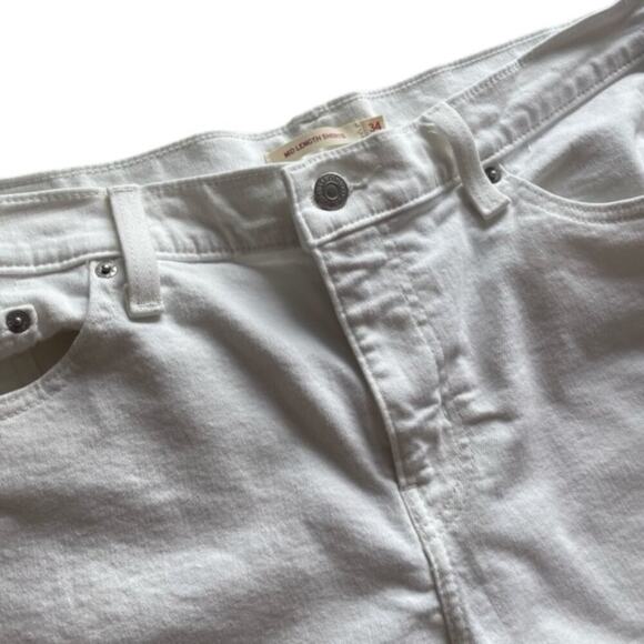 Levi's White Denim Mid Length Jean Shorts - Size 34 - Picture 3 of 5